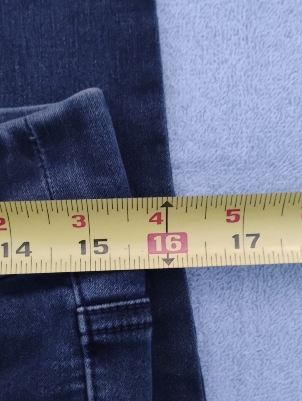 Gloria Vanderbilt Skinny Jeans - Picture 5 of 7